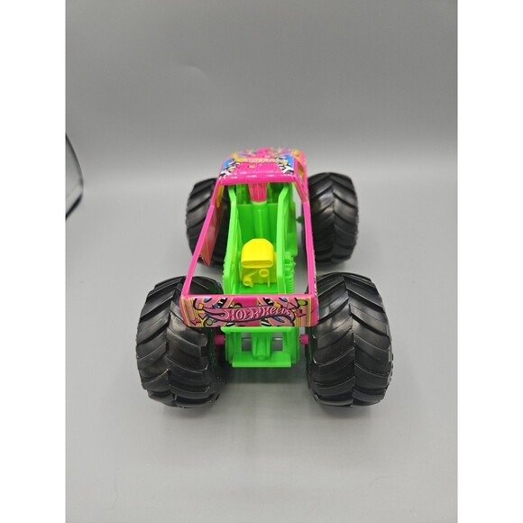 HOT WHEELS TORQUE TERROR MONSTER TRUCKS 1:24 Pink Neon Green - Picture 4 of 7